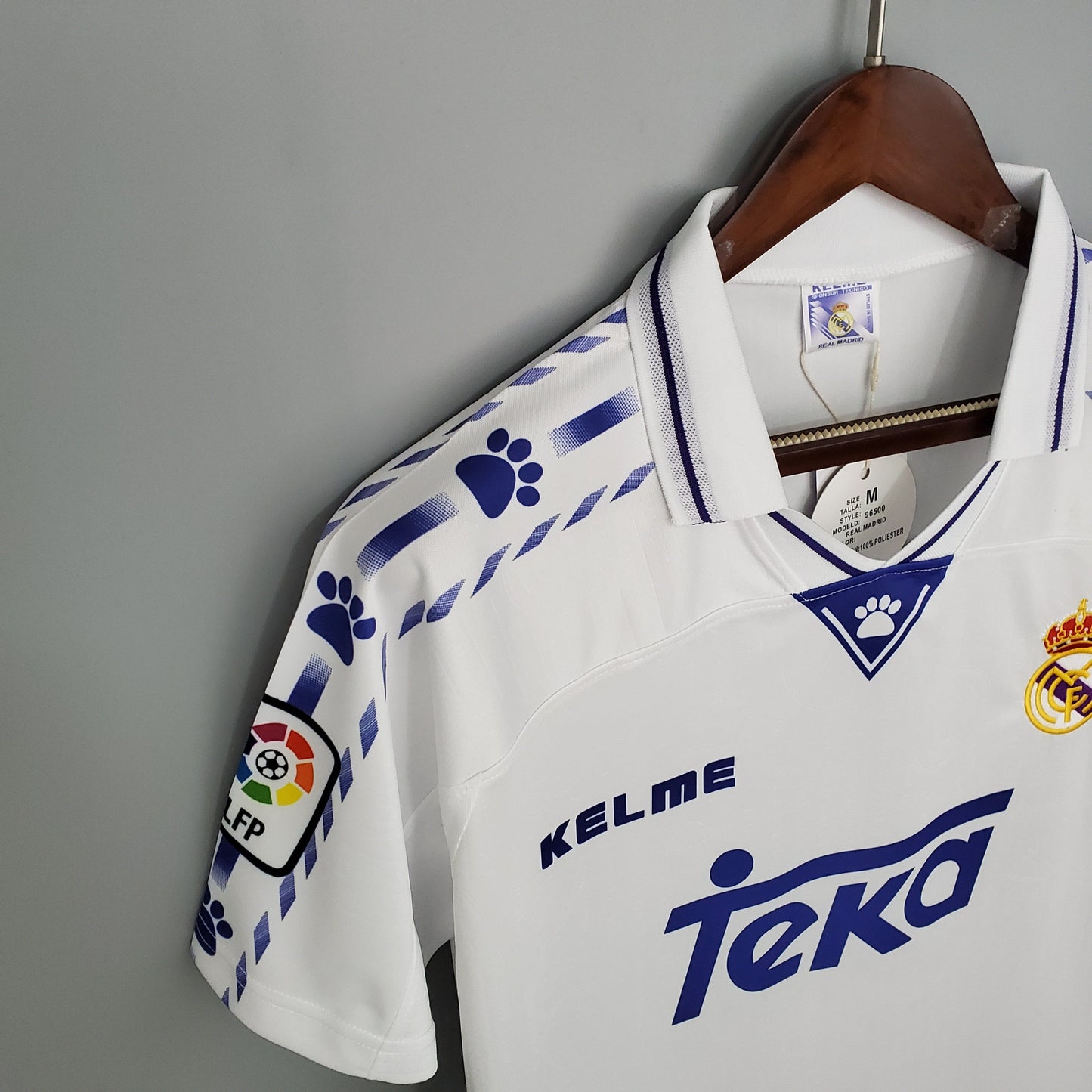 Camiseta del Real Madrid Retro 1997-98