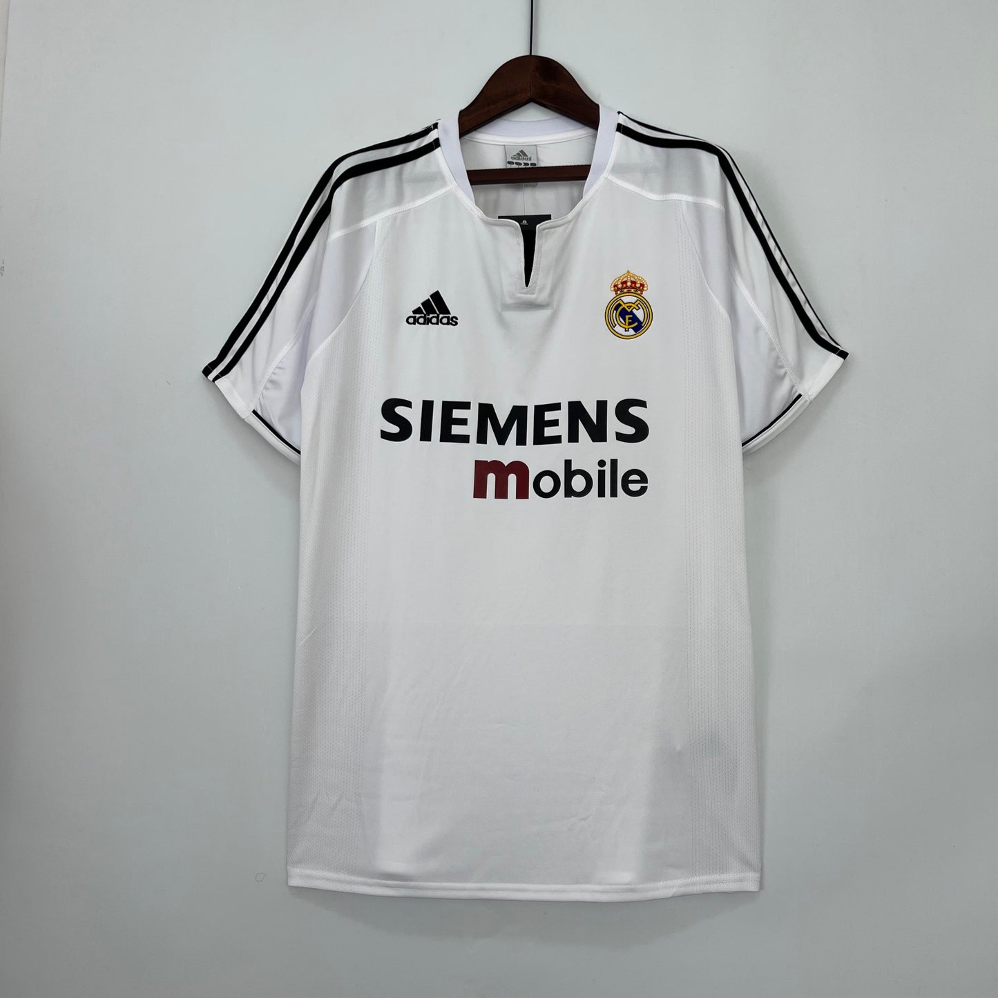 Camiseta del Real Madrid Retro 2003-04