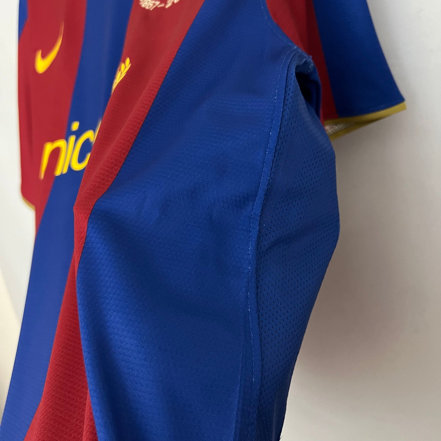 Camiseta del Barcelona Retro 2007-08