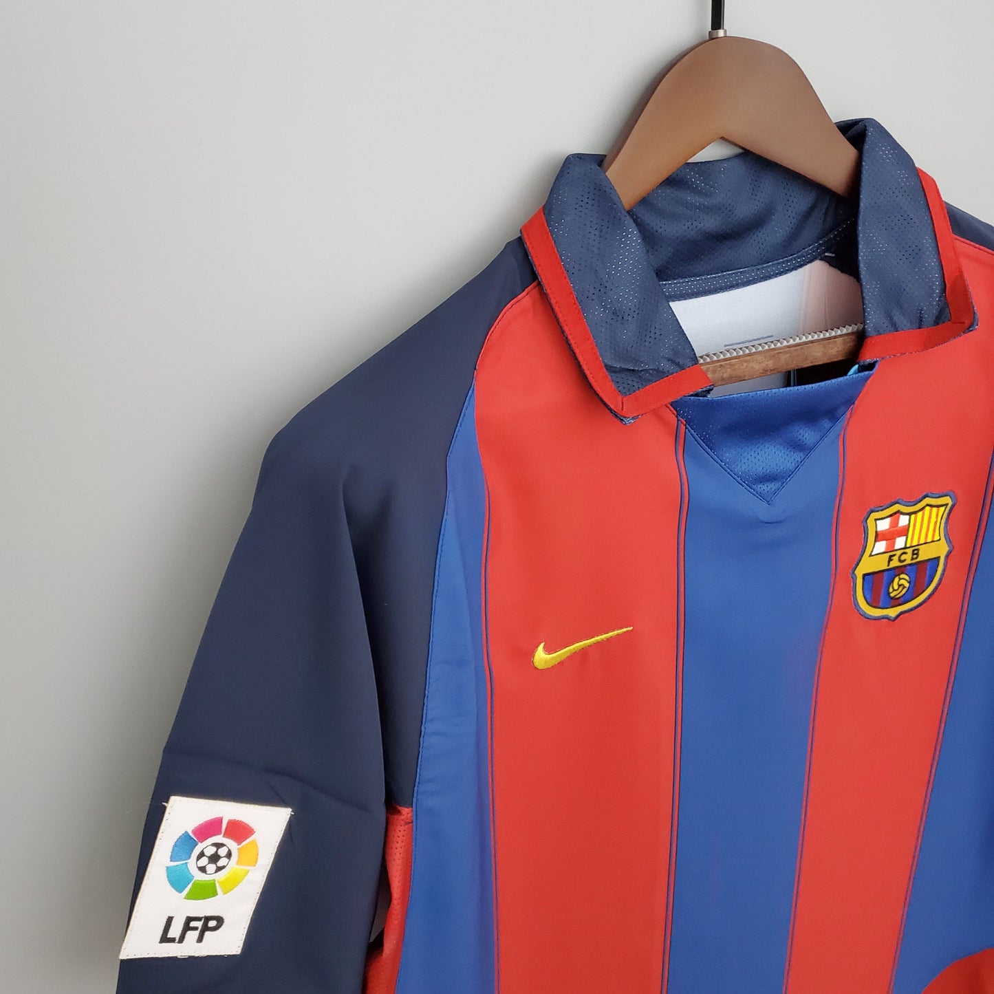 Camiseta del Barcelona Retro 2003-04