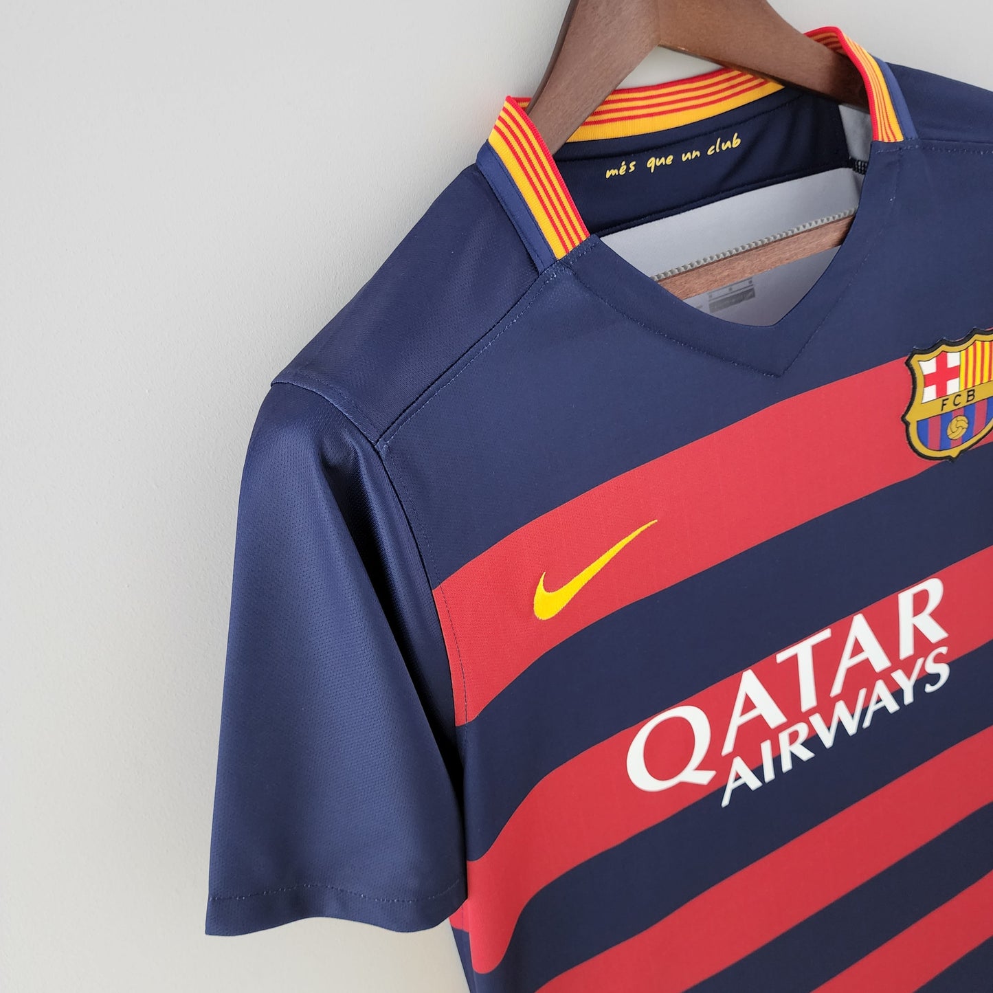 Camiseta del Barcelona Retro 2015-16