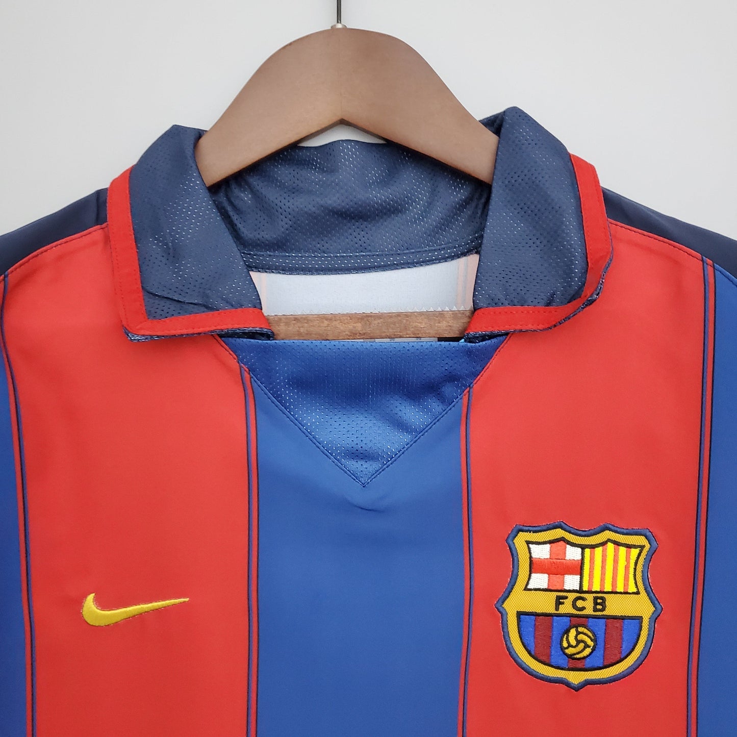 Camiseta del Barcelona Retro 2003-04