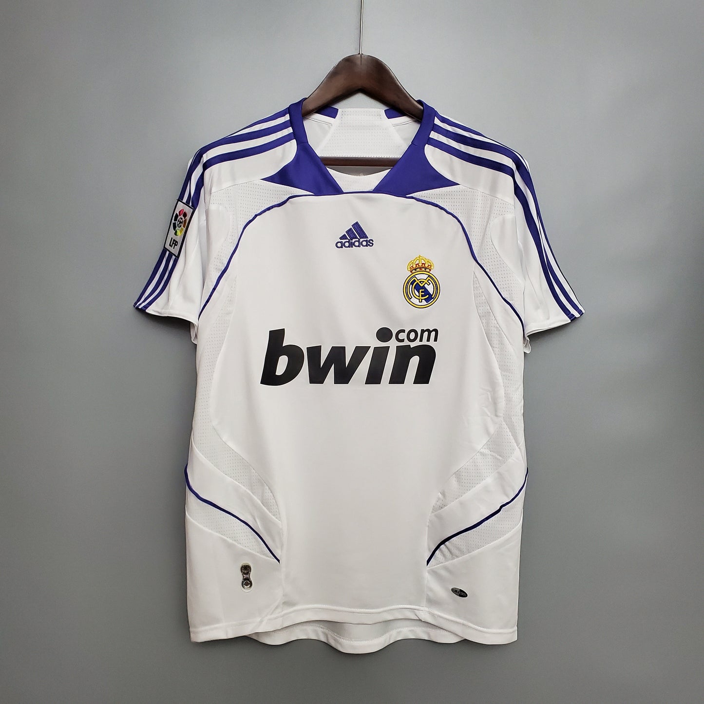 Camiseta del Real Madrid Retro 2007-08