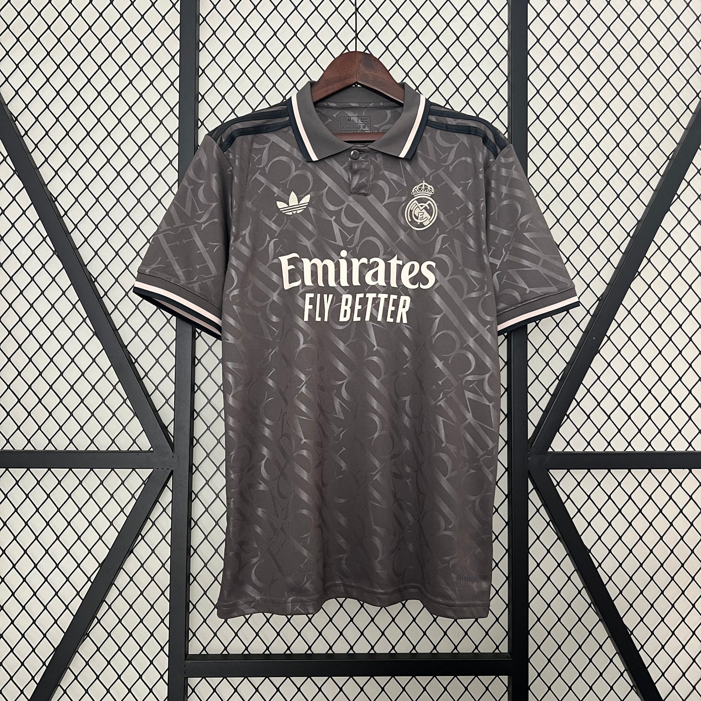 Camiseta segunda equipación Real Madrid 2024-25