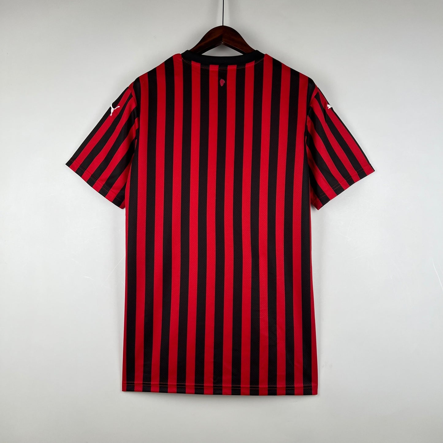 Camiseta del AC Milán Retro 2019-20