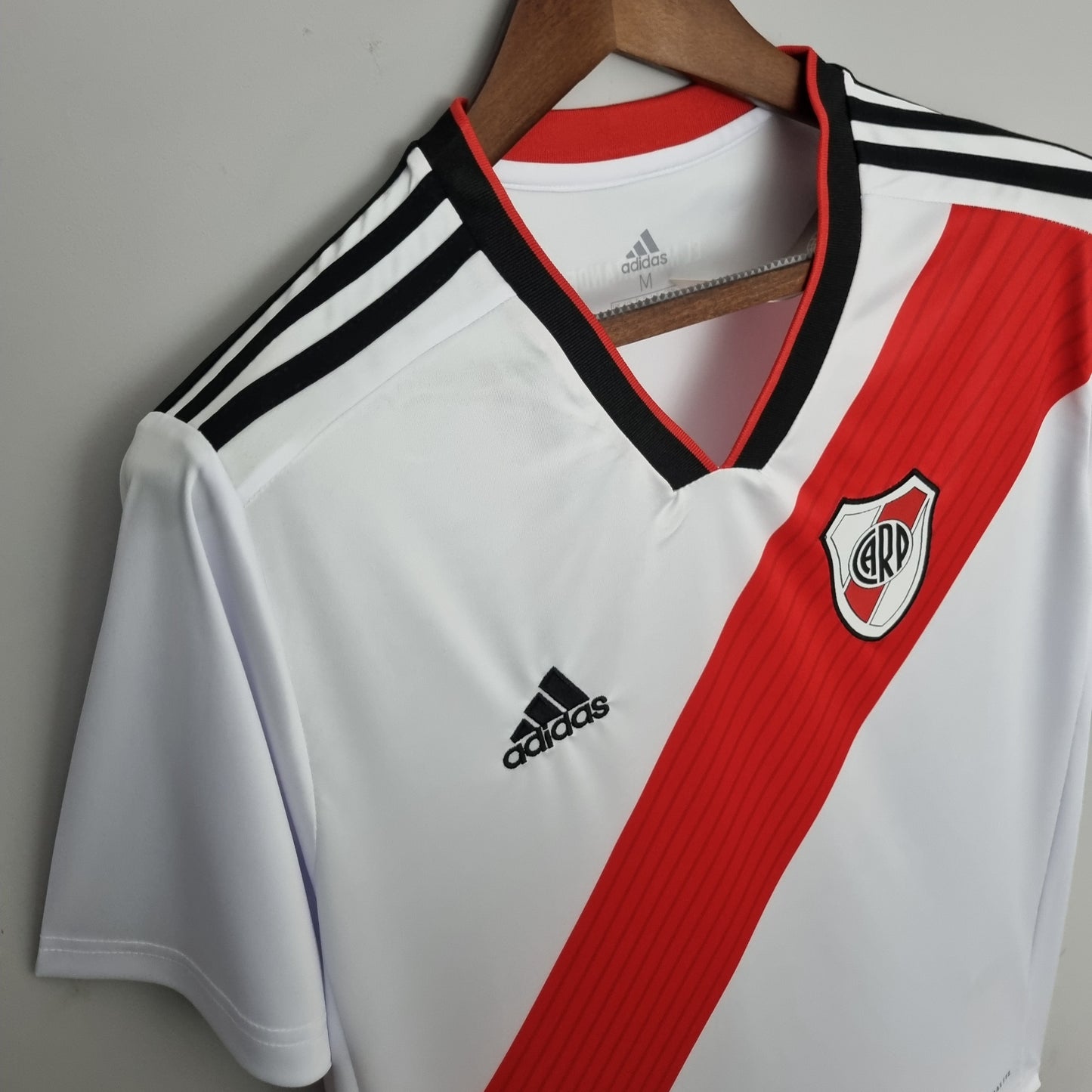 Camiseta del River Plate Retro 2018-19