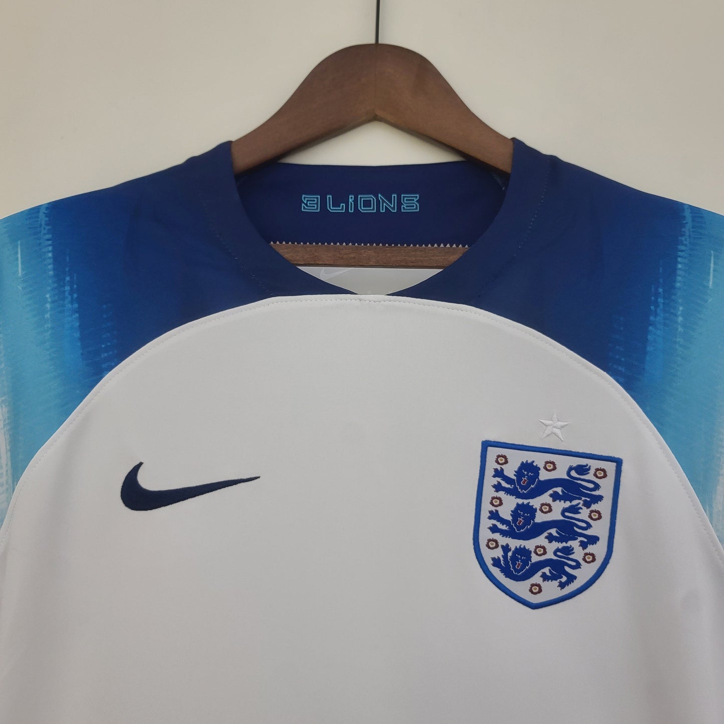 Camiseta selección de Inglaterra 2022