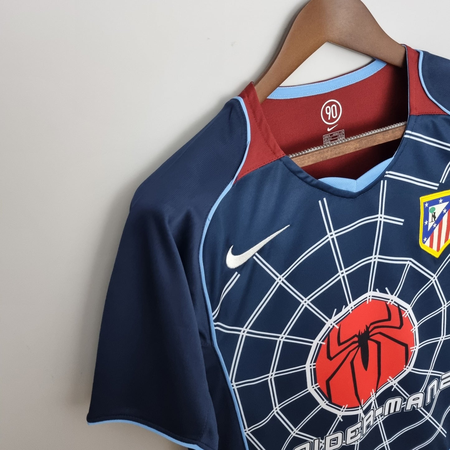 Camiseta segunda equipación del Átletico de Madrid Retro 2004-05