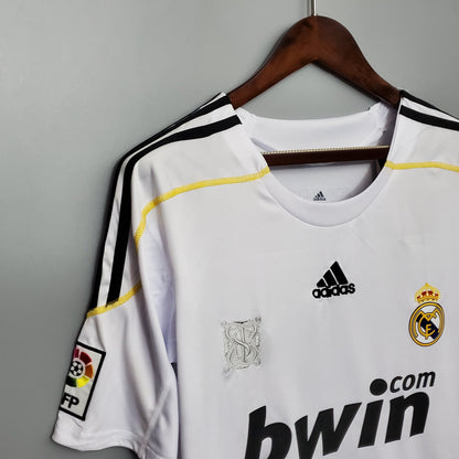 Camiseta del Real Madrid Retro 2009-10