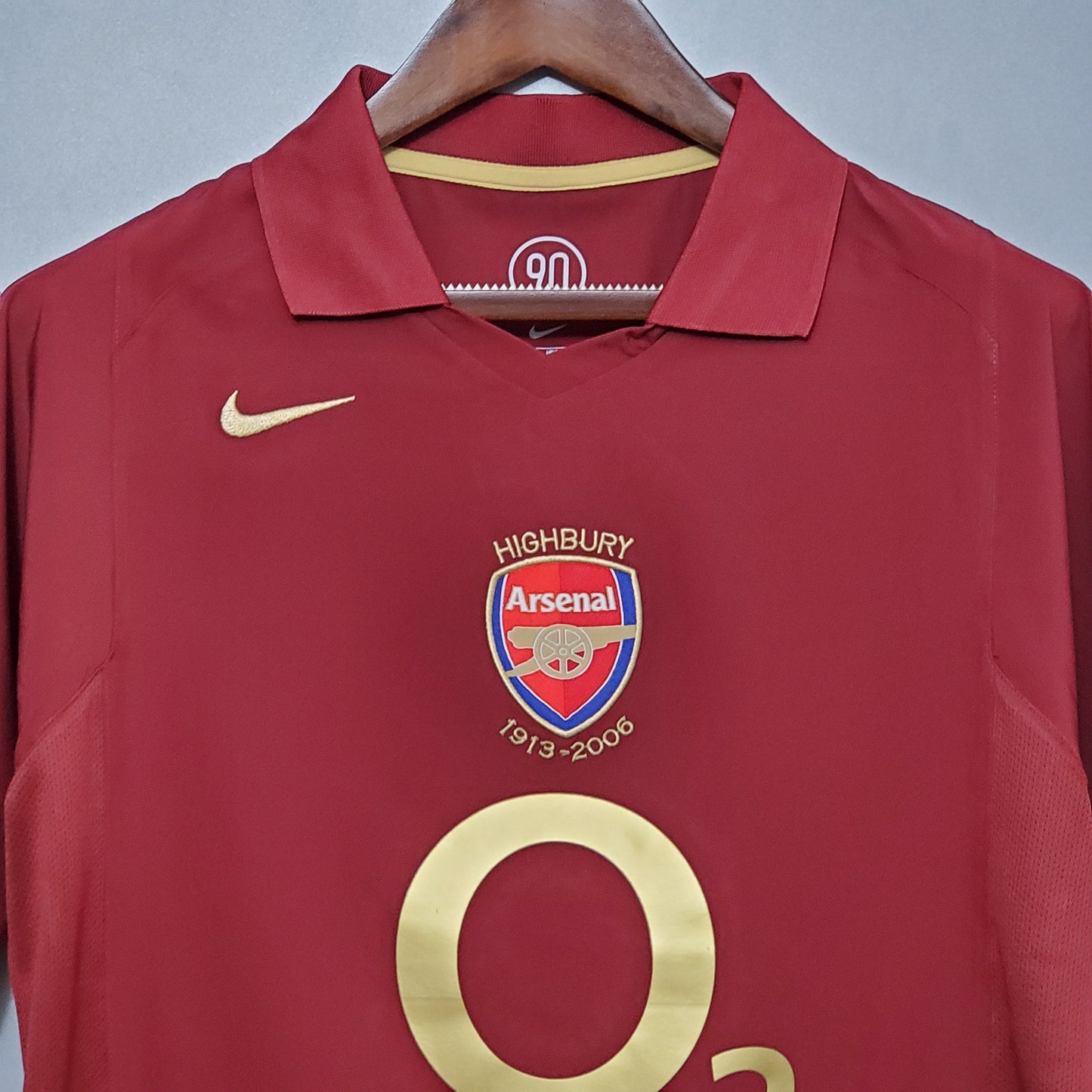 Camiseta del Arsenal Retro 2005-06