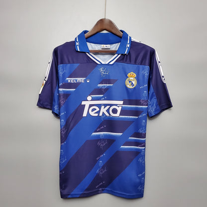 Camiseta segunda equipación del Real Madrid Retro 1995-96